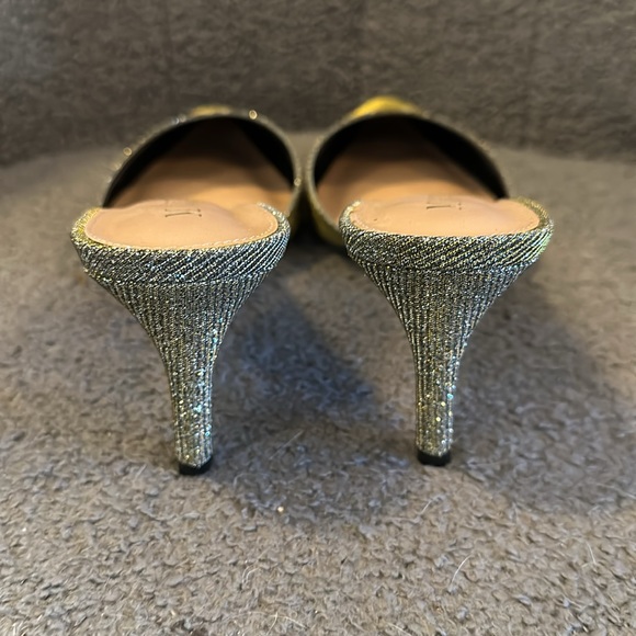 Martha Everyday Gold Metallic Heels - Picture 5 of 5